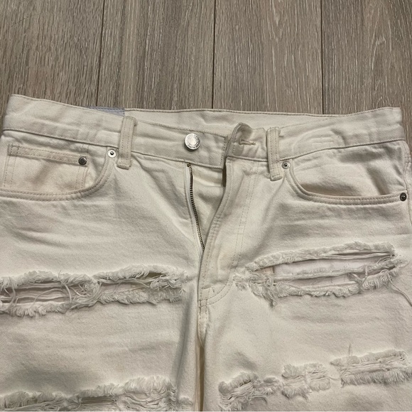 Cream Ripped Jorts - Picture 3 of 3